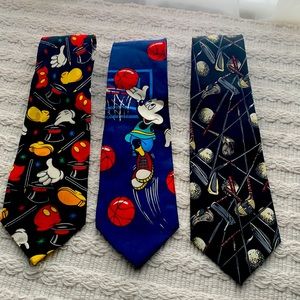 💥2 Disney Ties plus 1 Golf Tie💥